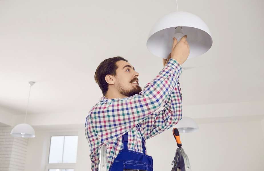 Hausmeisterservice Berlin Hausmeister bei der Objektbetreuung – Hausmeisterservice von PUTZPROFIS für Wohn- und Gewerbeimmobilien in Berlin